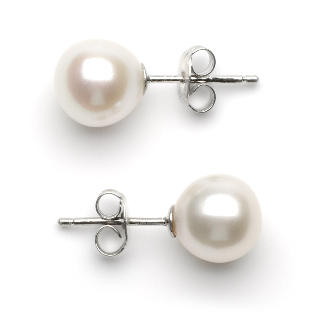 8.0-9.0 mm AA+White Freshwater Pearl Stud Earrings